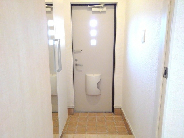 プラムパルデⅡ 玄関