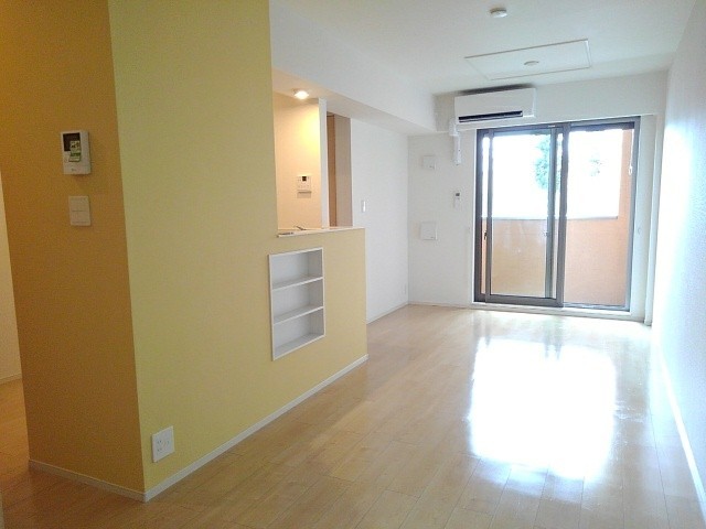 プラムパルデⅡ リビング