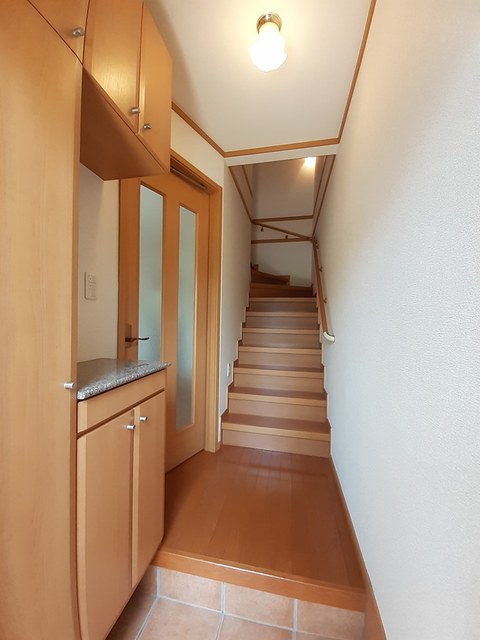 コートヤードⅡ番館 玄関