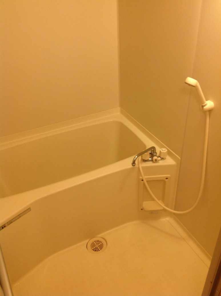 レオパレスＯＩＳＯ 風呂画像