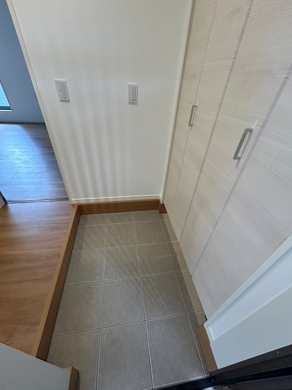 ブランメゾンＢ 玄関