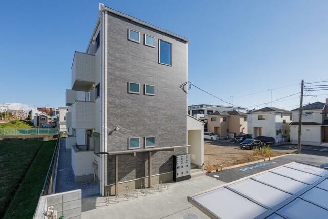 ブランメゾンB 303号室 外観