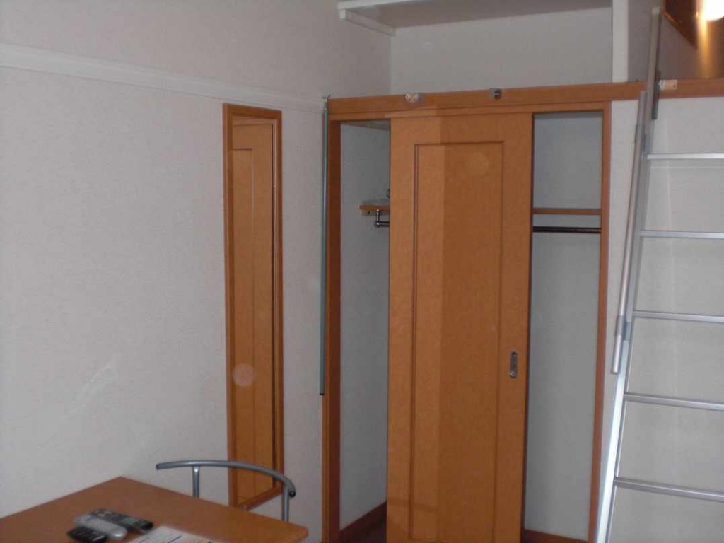 レオパレスウエストハイムＦ その他5