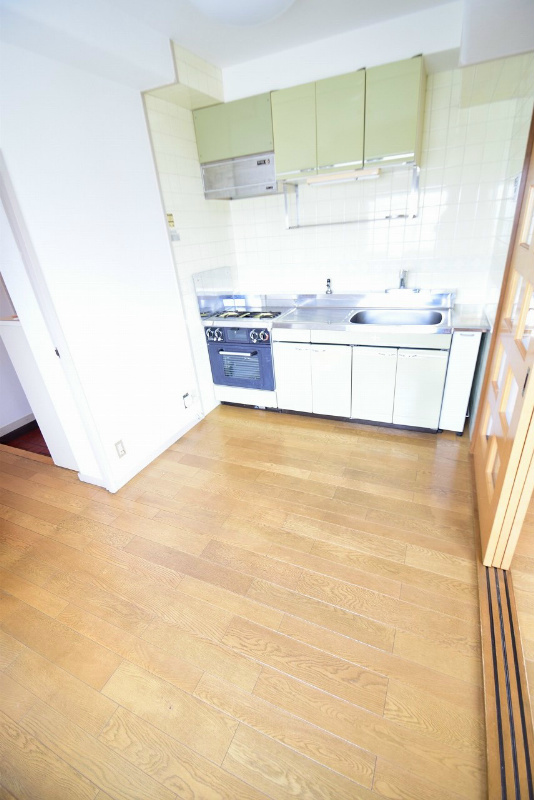 エンゼルハイム藤沢善行 リビング