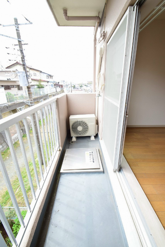 エンゼルハイム藤沢善行 ベランダ