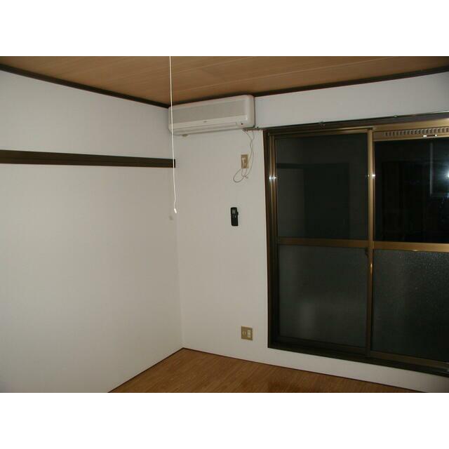 コーポレインボー リビング