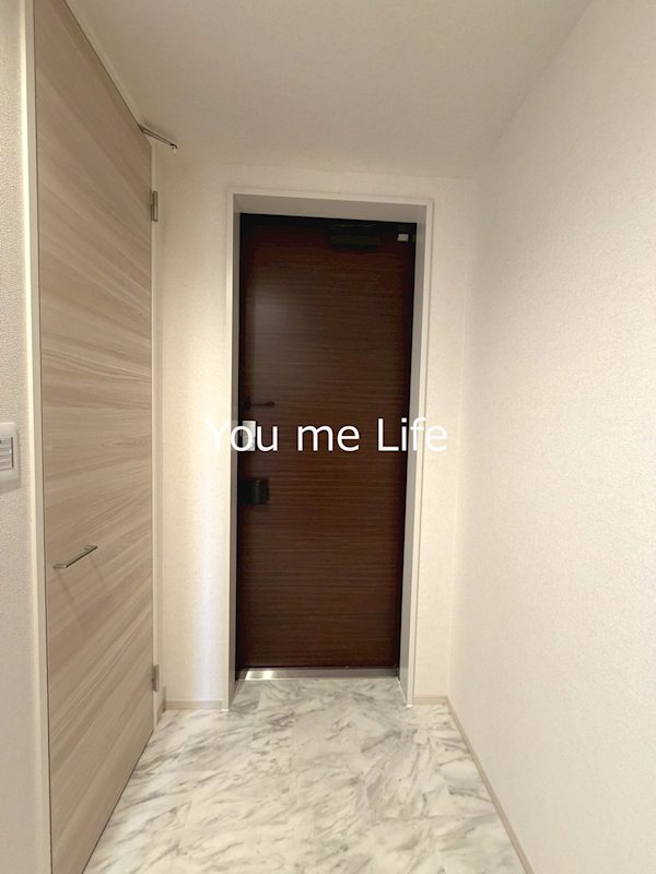 ヒルズスカイガーデン 玄関