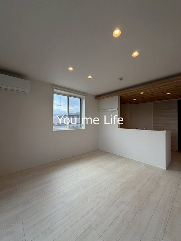 ヒルズスカイガーデン リビング