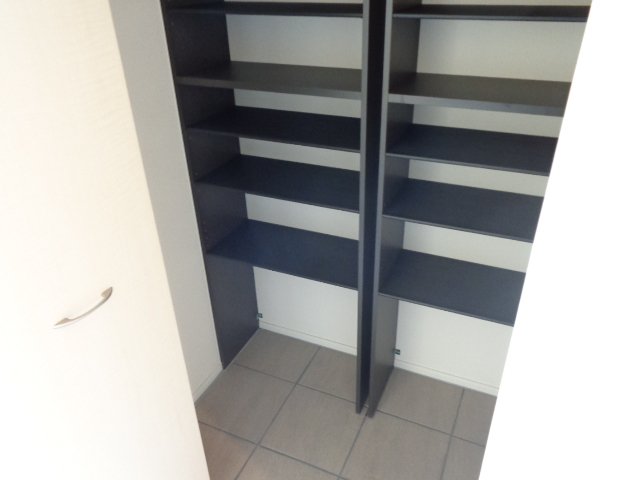 エルアージュ 玄関