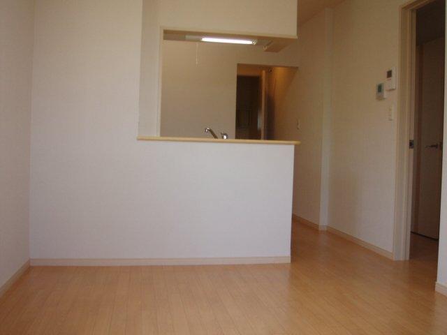 ウイングコート リビング