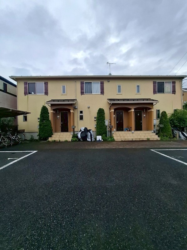 ラ・グリシーヌ鵠沼海岸 301号室 外観