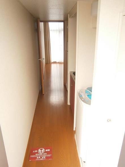 レオパレス戸塚踊場 玄関