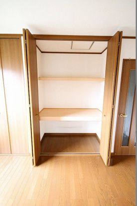 Ｆｏｌｉａｒ　ｉ その他2