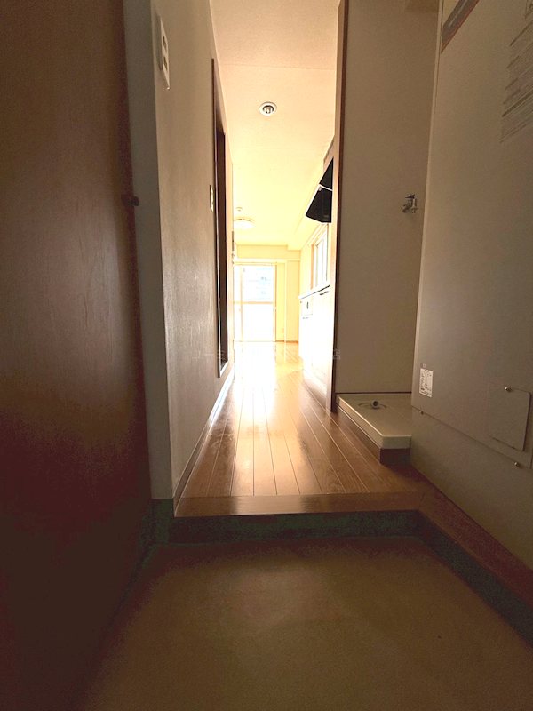 湘南台三光ビル 玄関