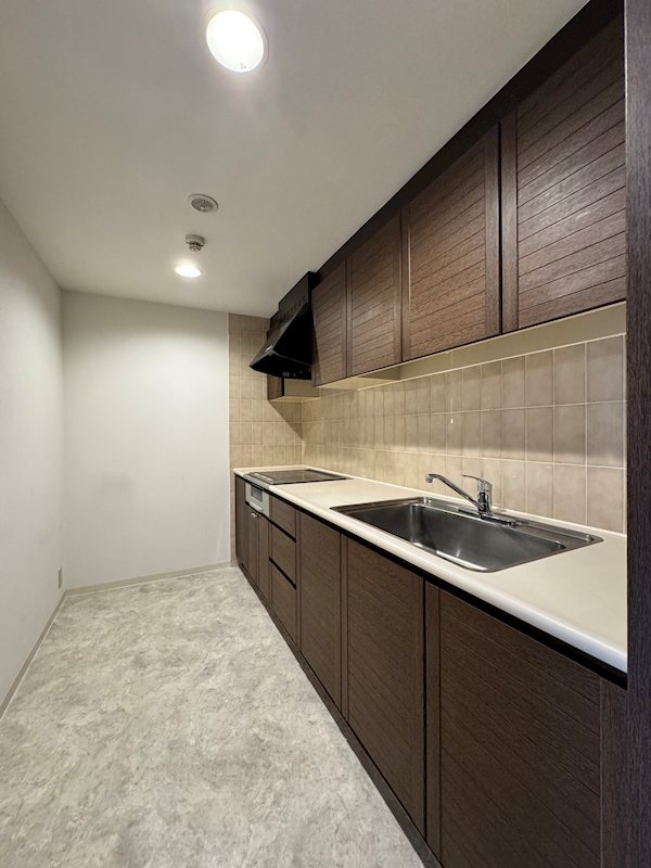 ニューシティ東戸塚クレール丘の街4号棟805号室 キッチン