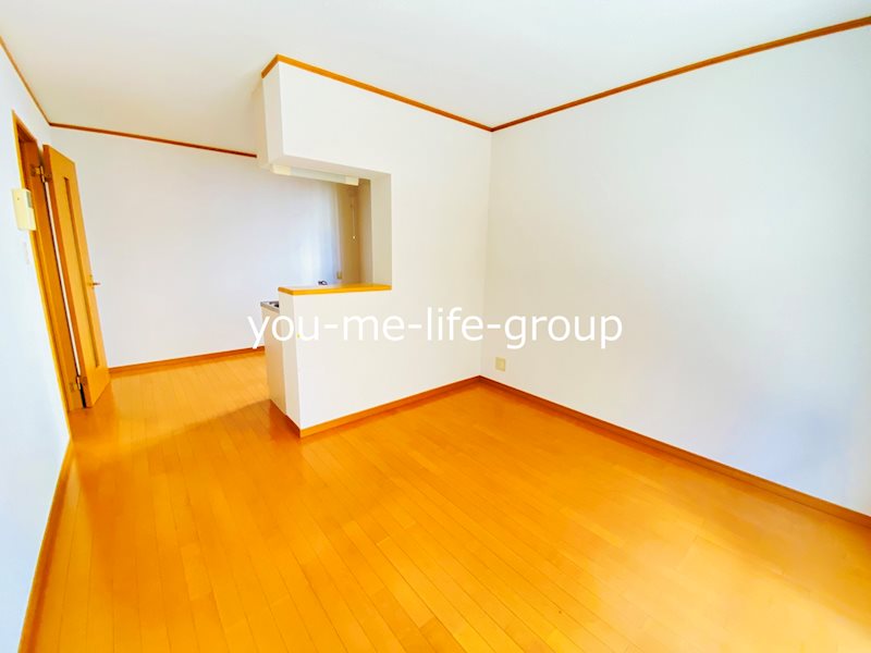 フレアウエスト リビング