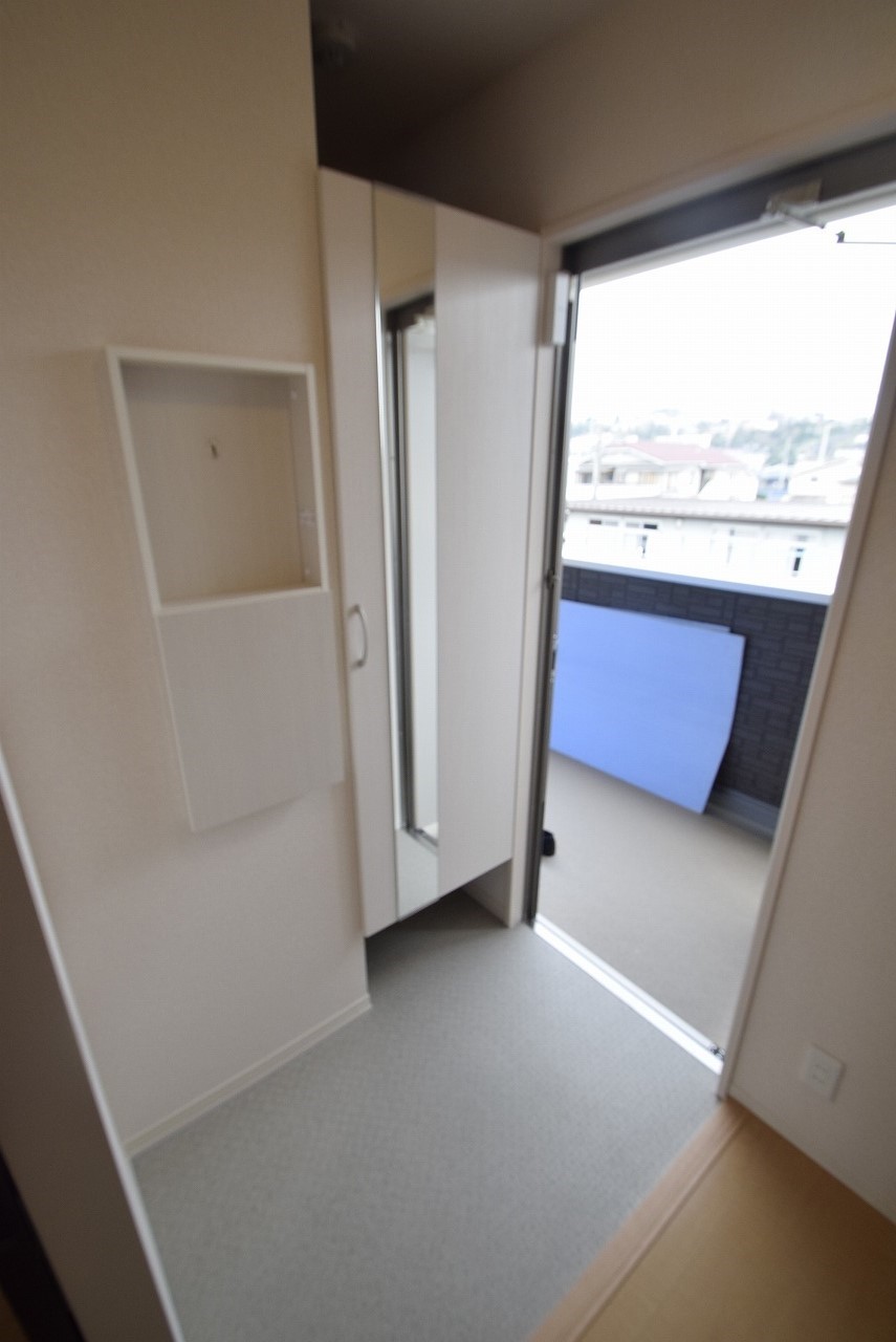 ブランシエラ 玄関