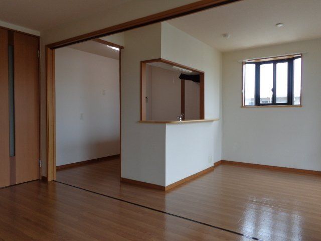 スカイヒルズ リビング