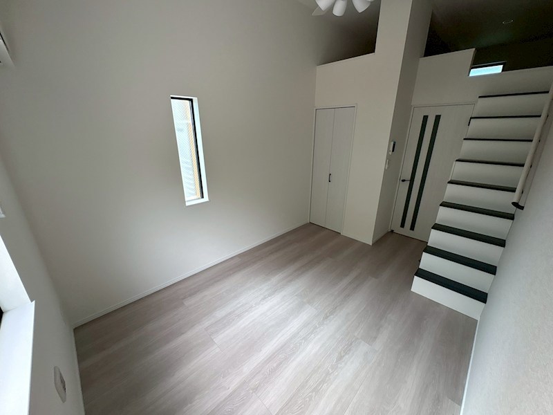 アザーレ・ナッジ東海大学前 リビング