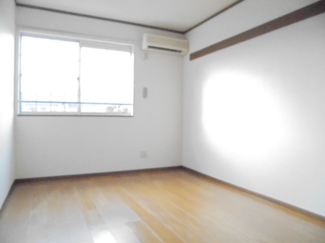 エス・テュエールＡ その他1