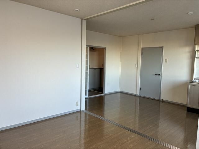 アールヒルズＢ リビング