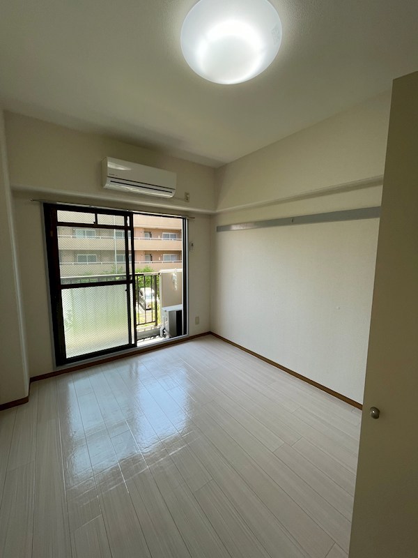 サンブライトいずみ リビング