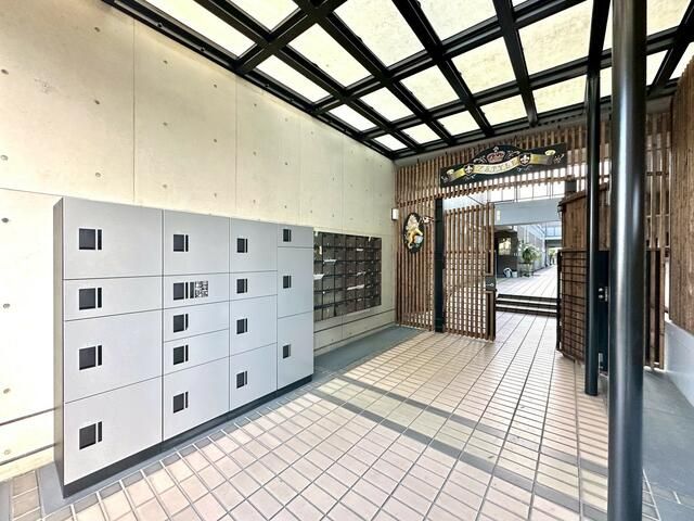 神奈川県座間市相模が丘１丁目 エントランス