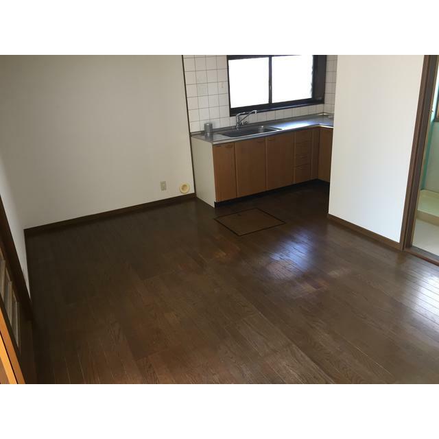 フラワー湘南 リビング