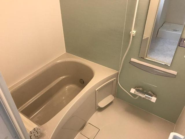 グリシーヌ・峰 風呂画像