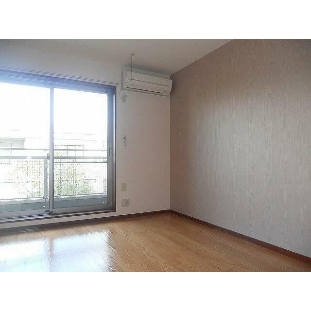 グランソレイユ　二子 リビング