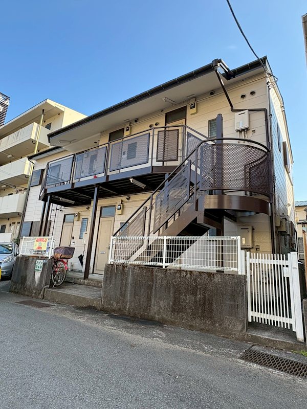 メゾン日の出  103号室 外観