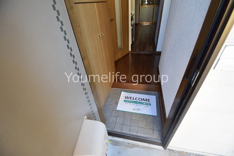 メゾン日の出  玄関