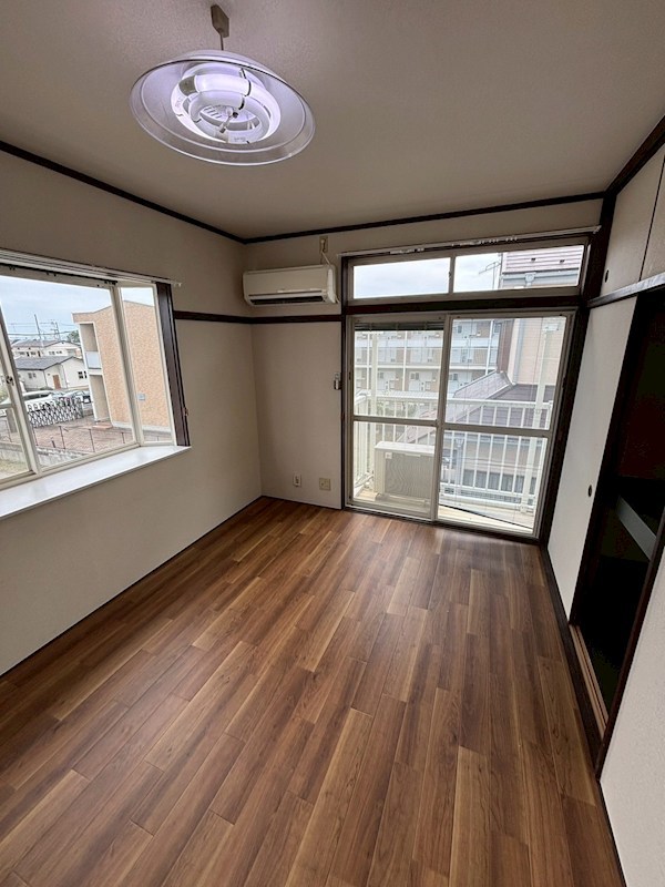 第一コーポミカ ベッドルーム