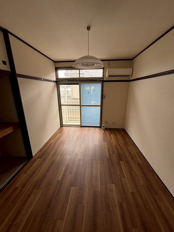 第一コーポミカ ベッドルーム