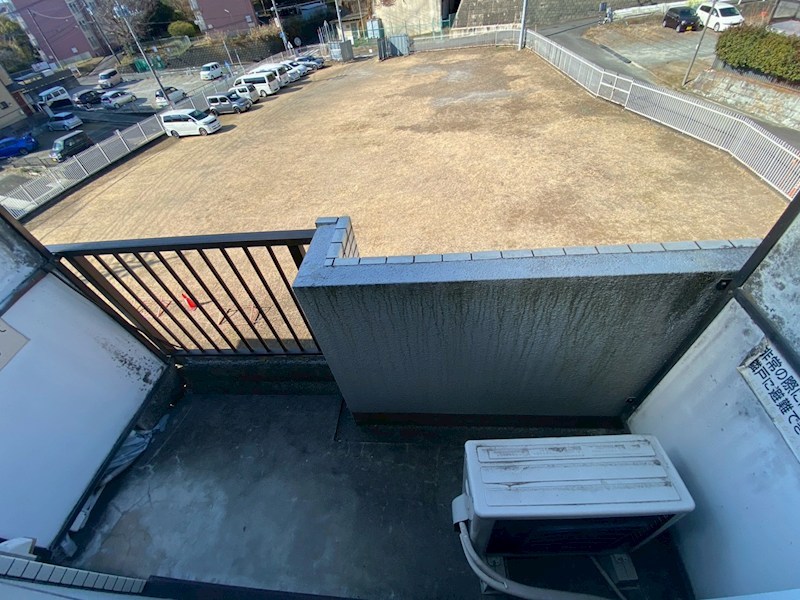 ホーユウコンフォルト鶴巻温泉 ベランダ