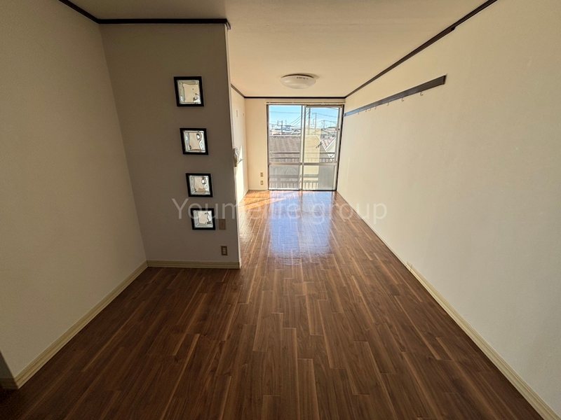 日の出ハイツ リビング