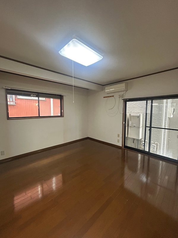 シャイニングローズ ベッドルーム