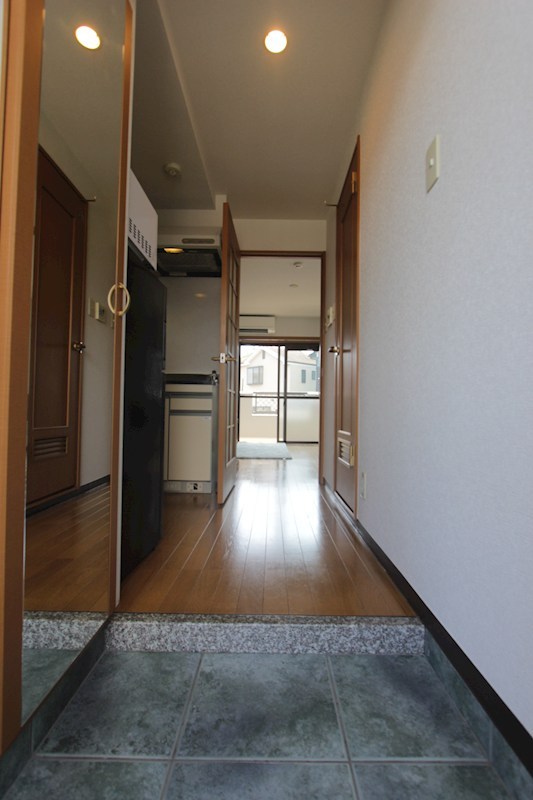 エクセル東海 玄関