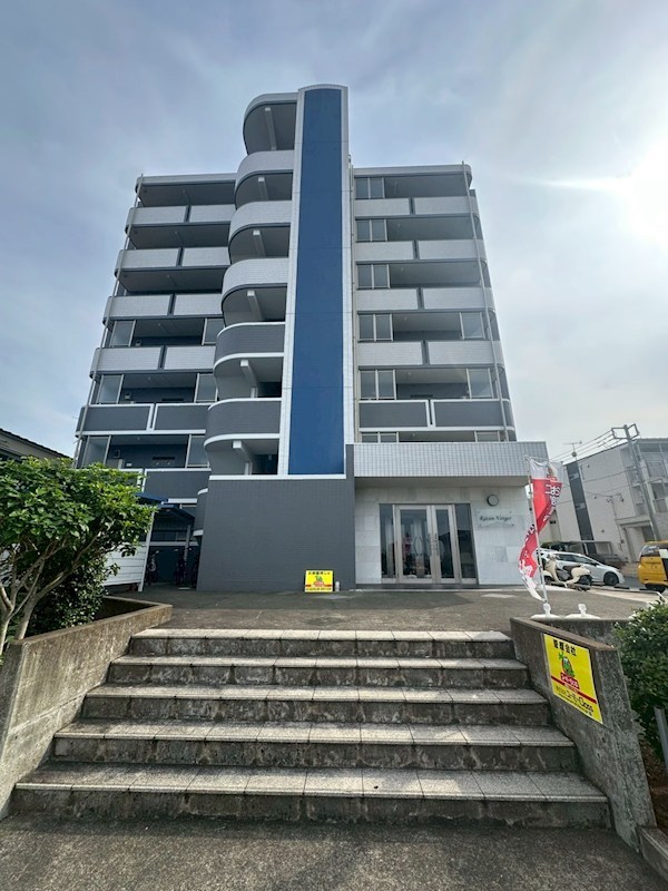 レザンヴェルジェ 402号室 外観