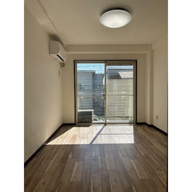 ブランニュー本厚木 リビング