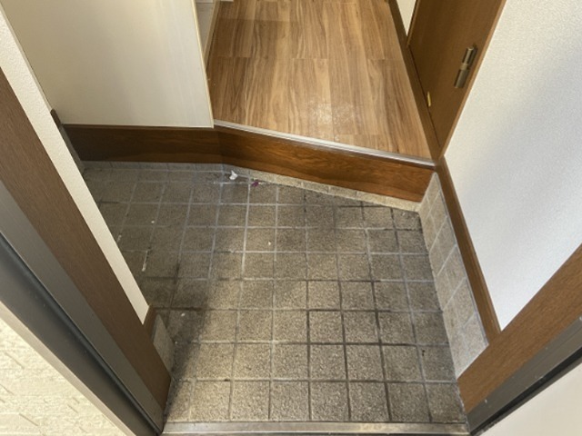 ユートピア厚木 玄関