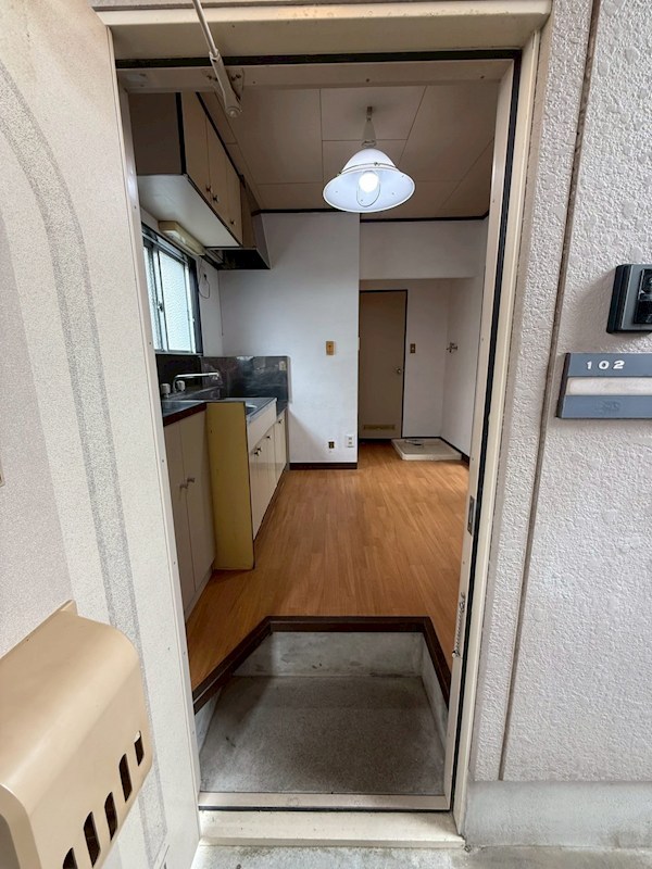 メゾン・ド・ソレイユ 玄関