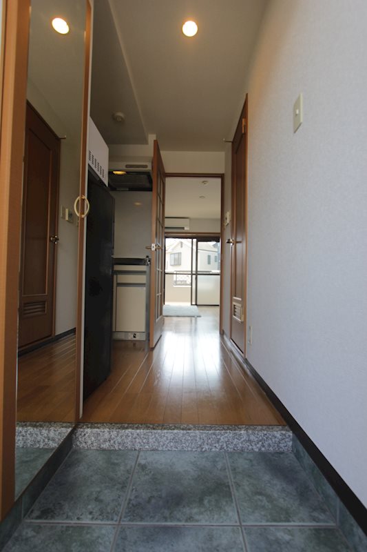 エクセル東海 玄関