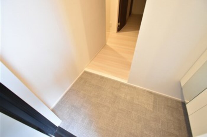 ヒルズ萩山 玄関