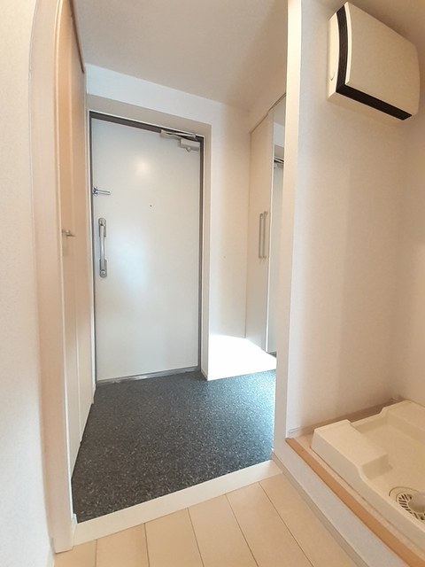 トゥット　フェリーチェ　湘南 玄関