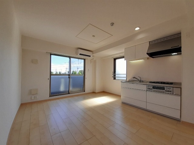 ドミール堤 リビング