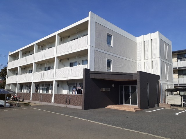 カトル・セゾン 201号室 外観