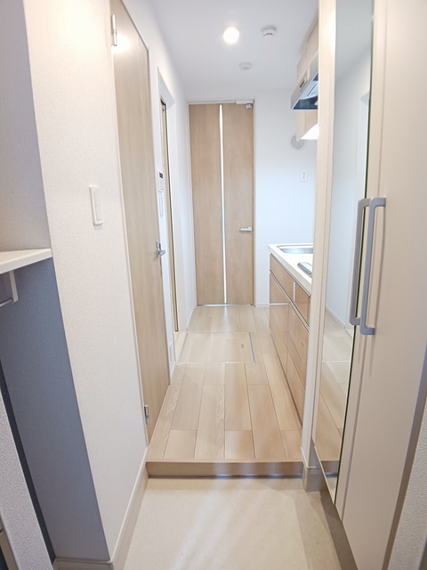 ラ・セラ・ボヌール 玄関