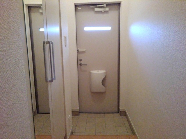 ウイステェリアⅢ 玄関