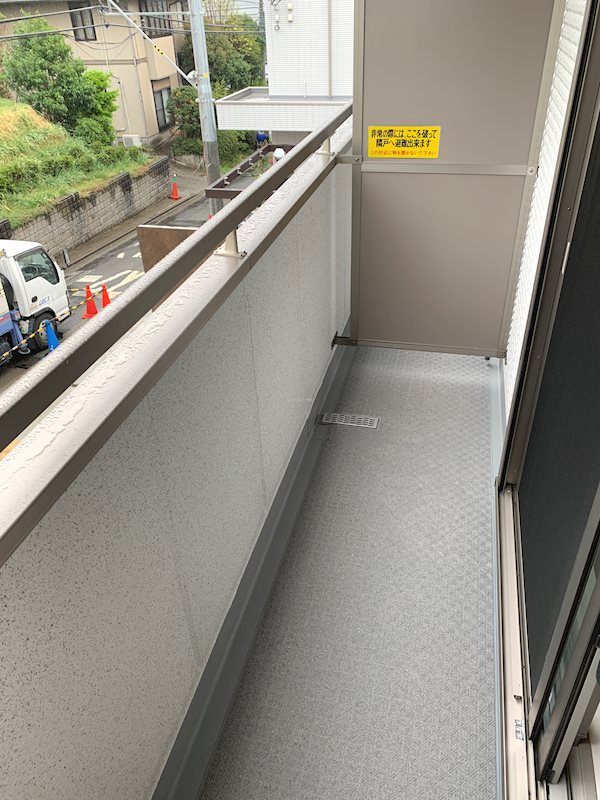 ＭＯＲＥ　ＣＡＬＤＯ　B棟(モア　カルド) ベランダ